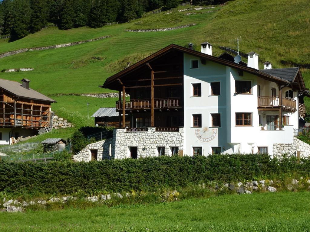 Apartamento Cedepuent de Sot Selva di Val Gardena Habitación foto